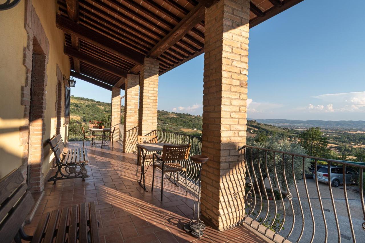 Petrignano Agriturismo La Rocca Assisi מראה חיצוני תמונה